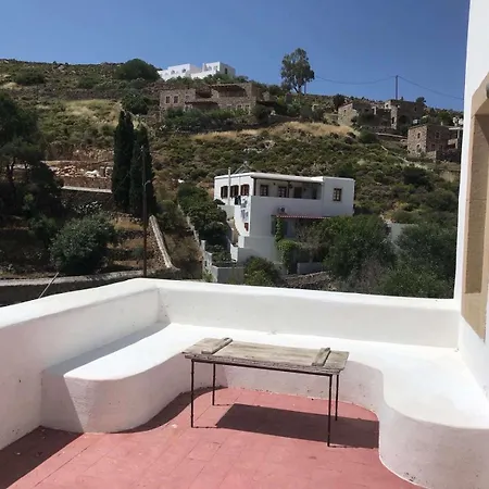 Daire Sea View 2 Bd Flat With Balcony *